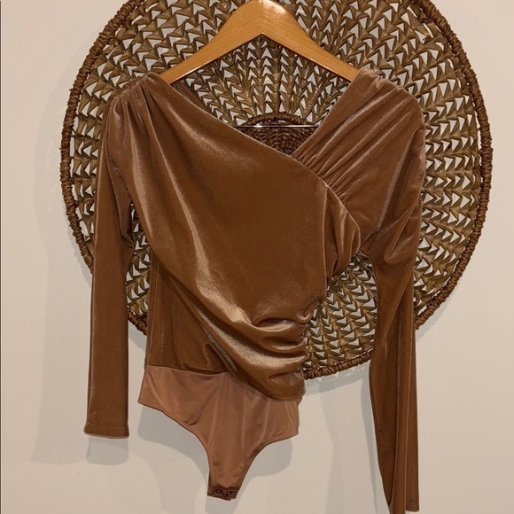 Express body contour Elegant Brown Velvet Women's bodysuit size small - Picture 1 of 5